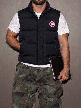Canada Goose Garson Vest - Size Small - Black NWT Authentic